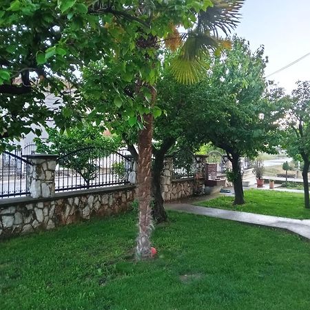 Apartman Zafirovi Gevgelija Exteriör bild
