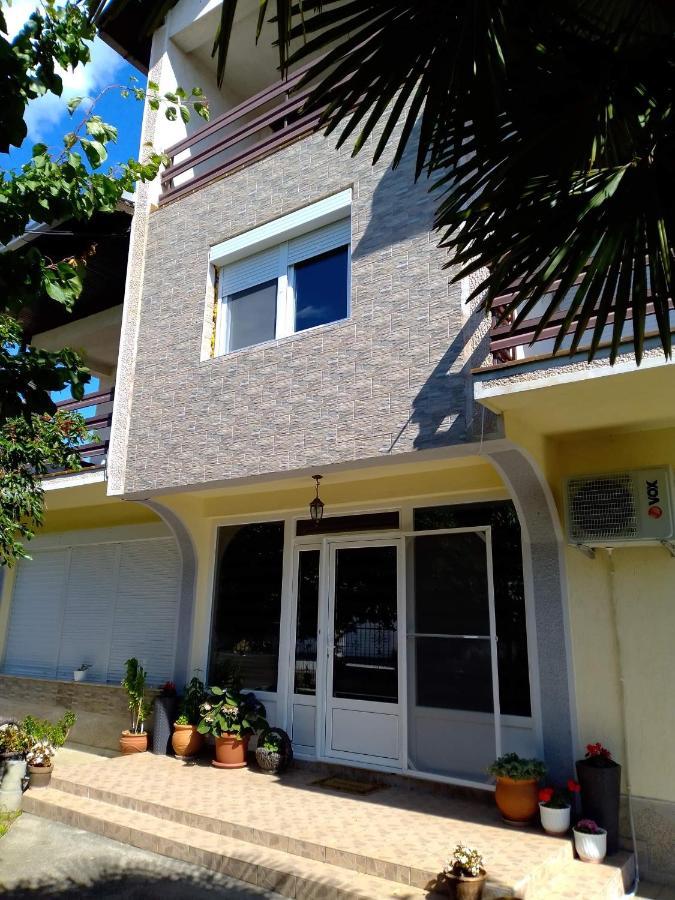 Apartman Zafirovi Gevgelija Exteriör bild